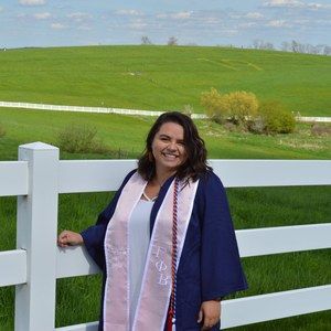 Meet your Posher, Kayla